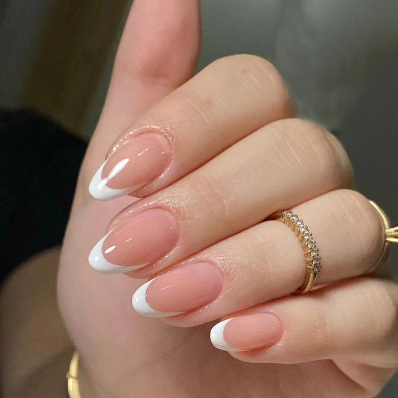 Classic White French Tip Press-On Nails | 30 Pcs + Free Kit